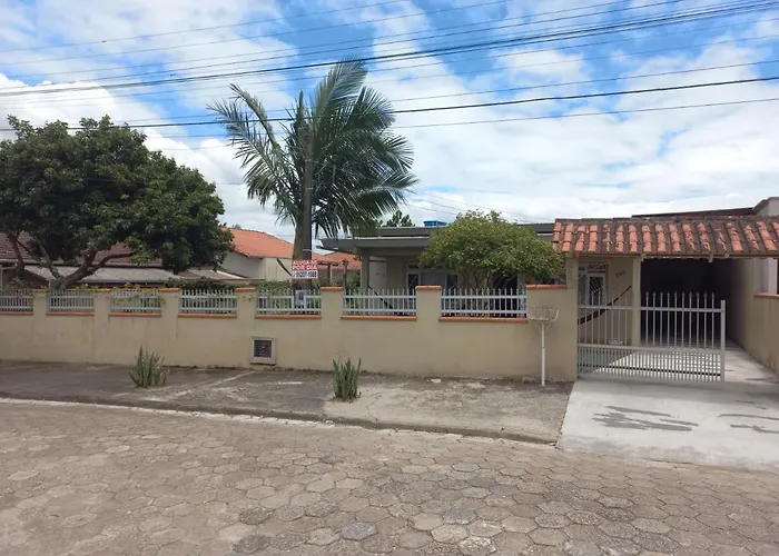 Casa No Centro De Penha