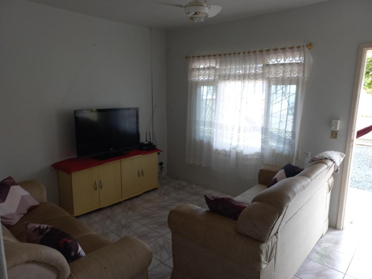 Casa No Centro De Penha Holiday home