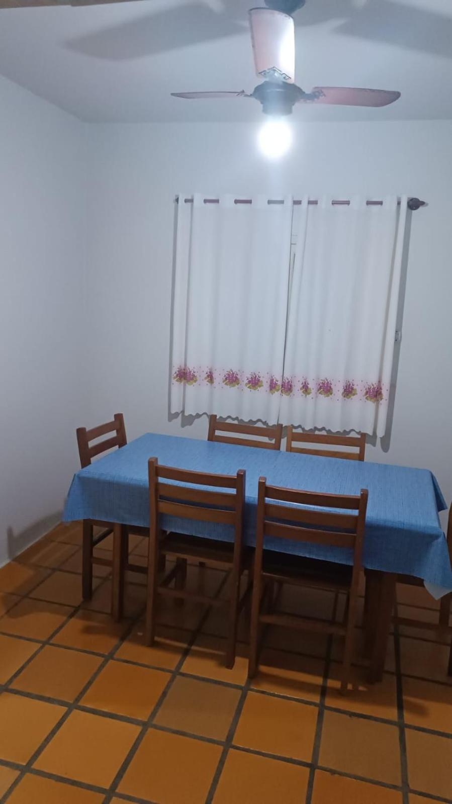 Casa No Centro De Penha *